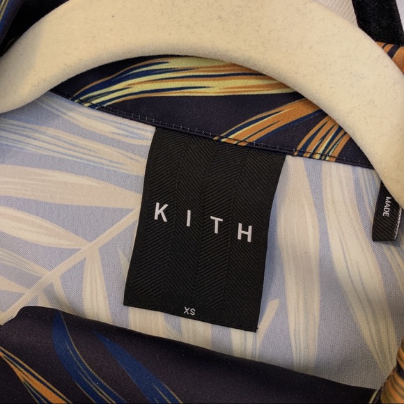Kith Silk Pajama Leaf Set - Picture 11 of 11